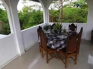 Seaside Boutique Hotel 팡라오